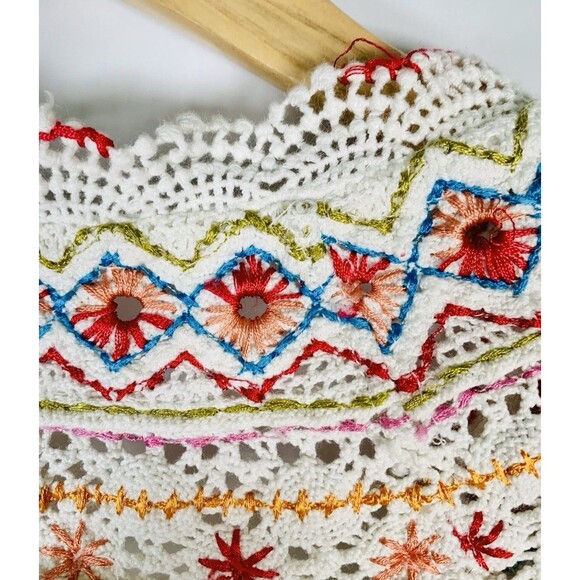 Free People Siesta Fiesta White Embroidered Crochet  Bohemian Blouse Top Small - Picture 7 of 8